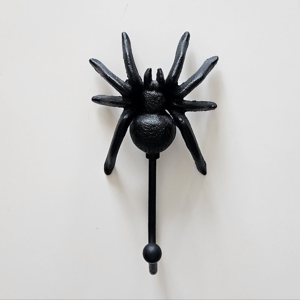 Cast Iron Tarantula Spider Wall Hook